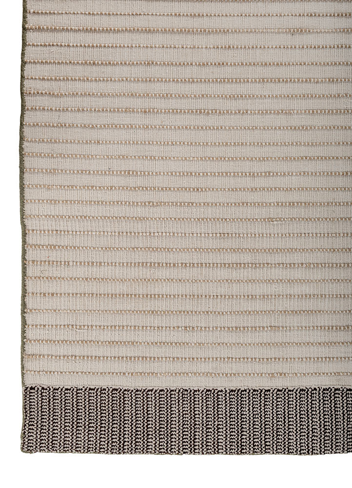 aprezo ivory wool and bamboo silk hand loom Rug - Corner aprezo ivory wool and bamboo silk hand loom Rug - Corner