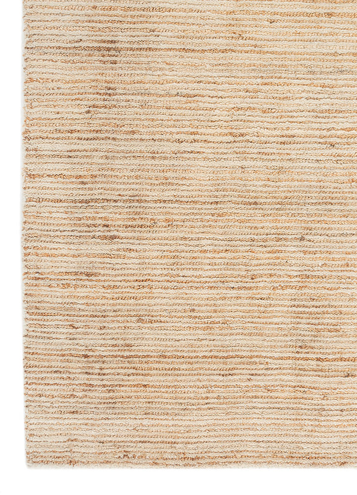 saga ivory wool hand loom Rug - Corner saga ivory wool hand loom Rug - Corner