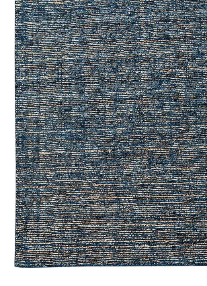 contour blue wool hand loom Rug - Corner
