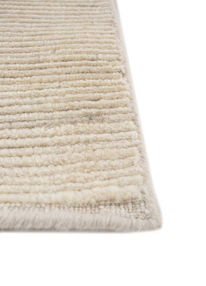 saga ivory wool hand loom Rug - Corner saga ivory wool hand loom Rug - Corner