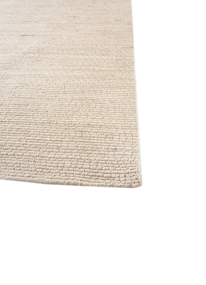 saga ivory wool hand loom Rug - Corner saga ivory wool hand loom Rug - Corner