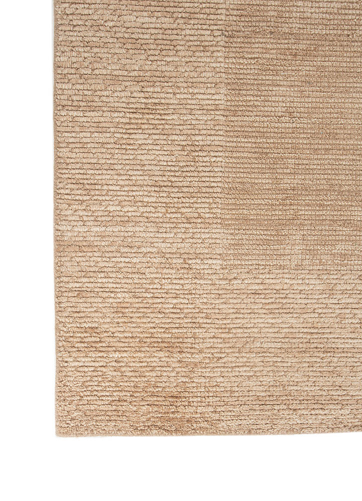 aprezo beige and brown wool hand loom Rug - Corner