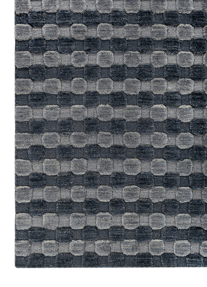 saga blue wool hand loom Rug - Corner saga blue wool hand loom Rug - Corner