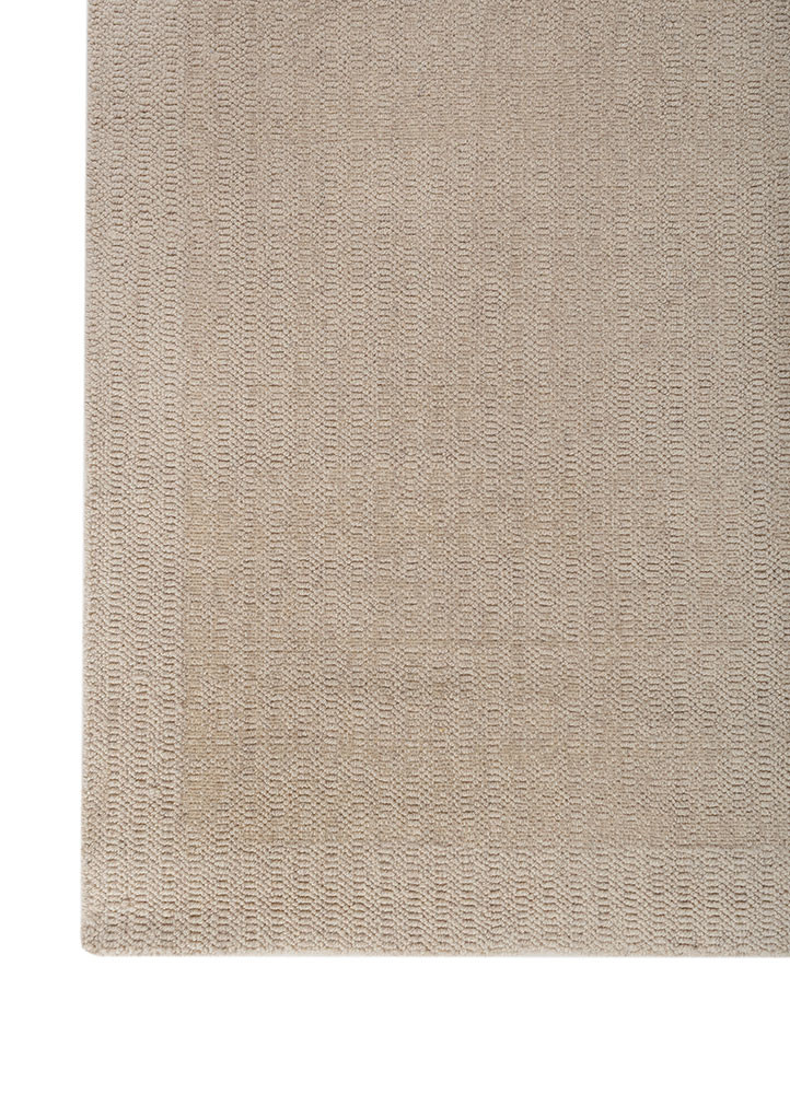 contour ivory wool hand loom Rug - Corner