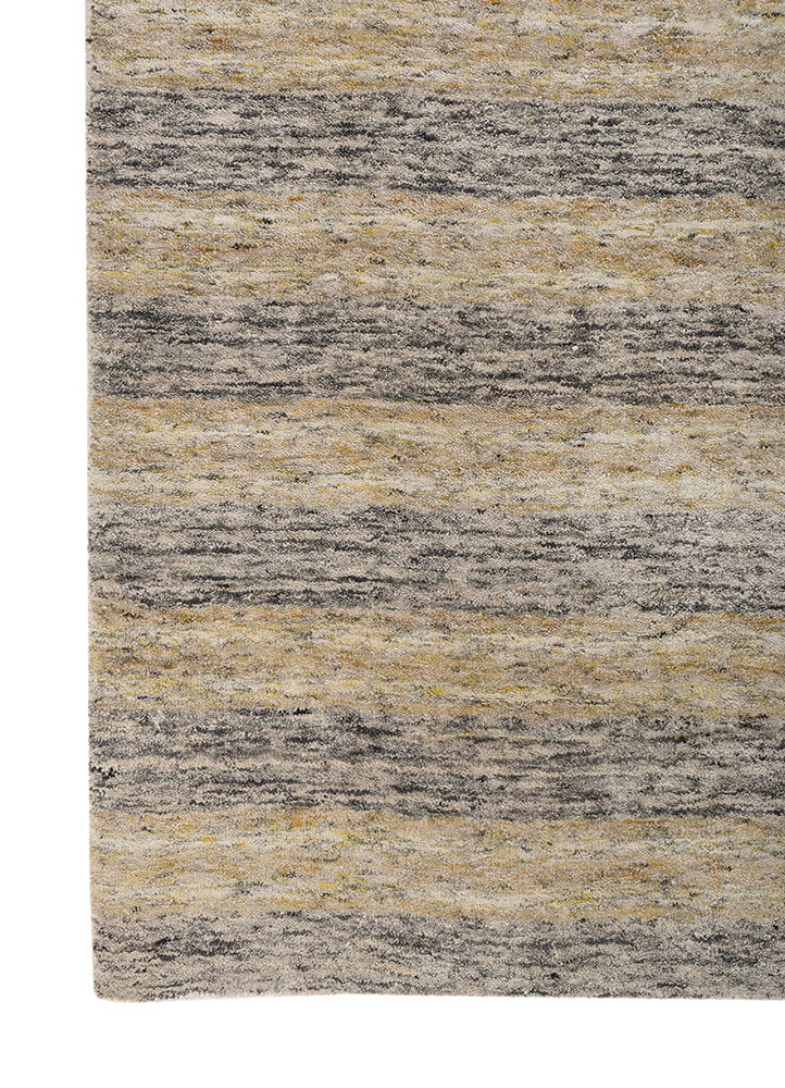 tesoro ivory wool and viscose hand loom Rug - Corner tesoro ivory wool and viscose hand loom Rug - Corner