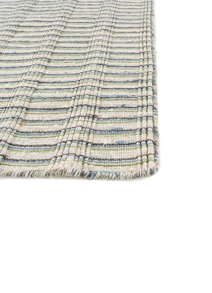 saga green wool and viscose hand loom Rug - Corner saga green wool and viscose hand loom Rug - Corner