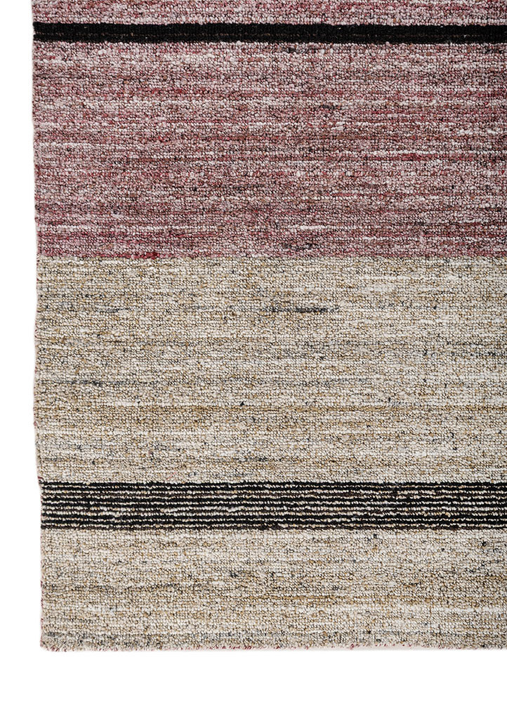 aprezo red and orange wool and viscose hand loom Rug - Corner