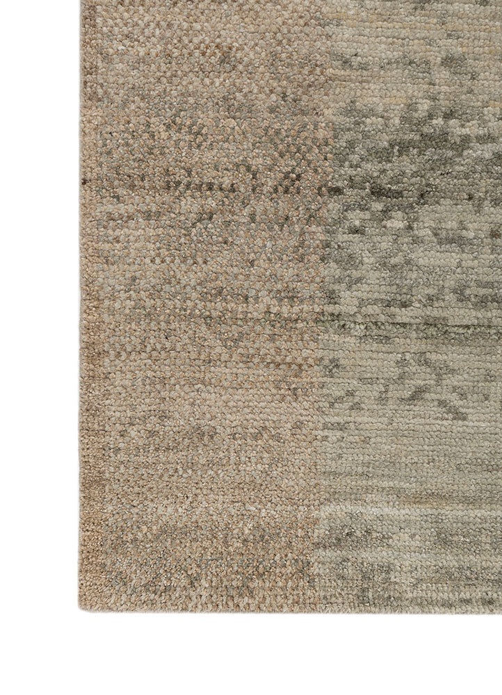 blythe green wool hand knotted Rug - Corner