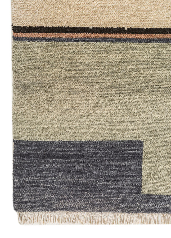 blythe green wool hand knotted Rug - Corner