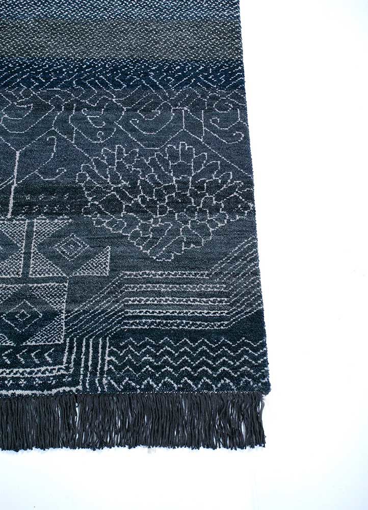 manchaha blue wool hand knotted Rug - Corner