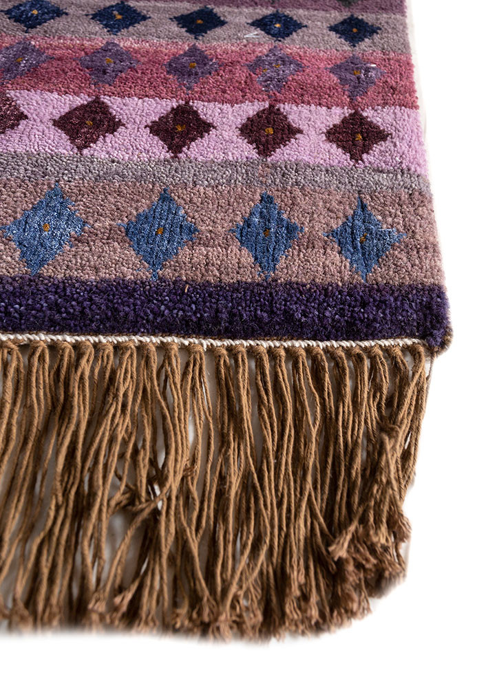 manchaha pink and purple wool and bamboo silk hand knotted Rug - Corner