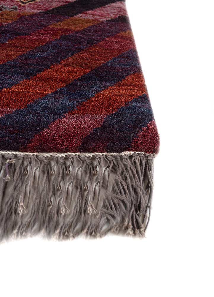 manchaha red and orange wool and bamboo silk hand knotted Rug - Corner manchaha red and orange wool and bamboo silk hand knotted Rug - Corner