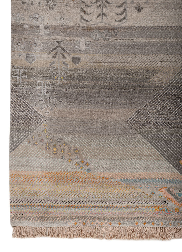 manchaha grey and black wool and bamboo silk hand knotted Rug - Corner manchaha grey and black wool and bamboo silk hand knotted Rug - Corner