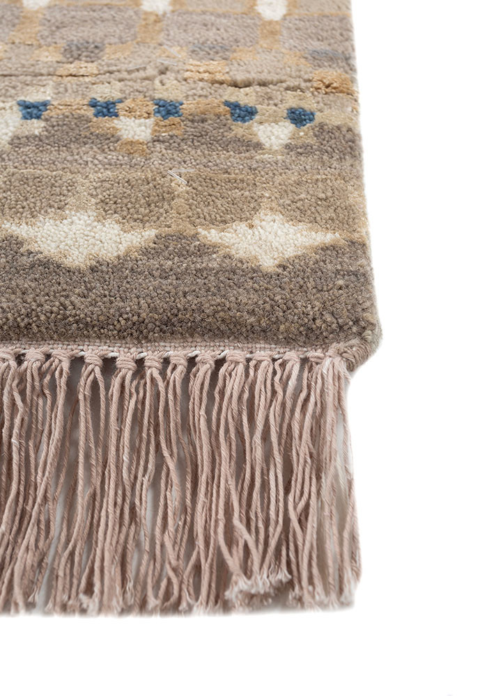 manchaha ivory wool and bamboo silk hand knotted Rug - Corner