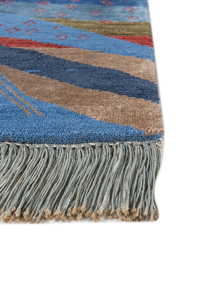 manchaha blue wool and bamboo silk hand knotted Rug - Corner