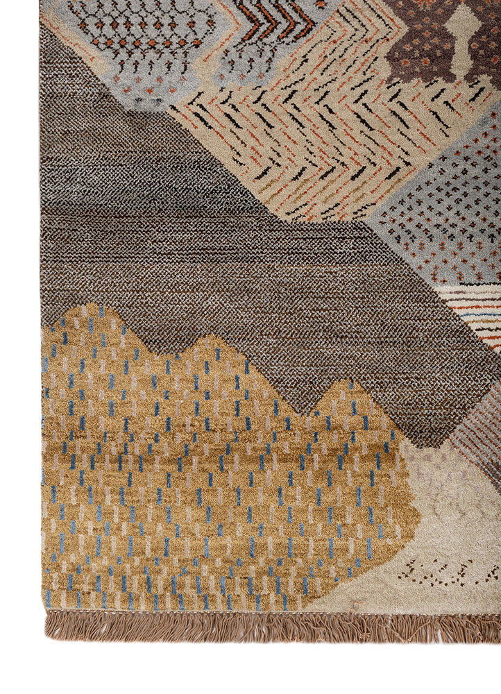 manchaha beige and brown wool and bamboo silk hand knotted Rug - Corner