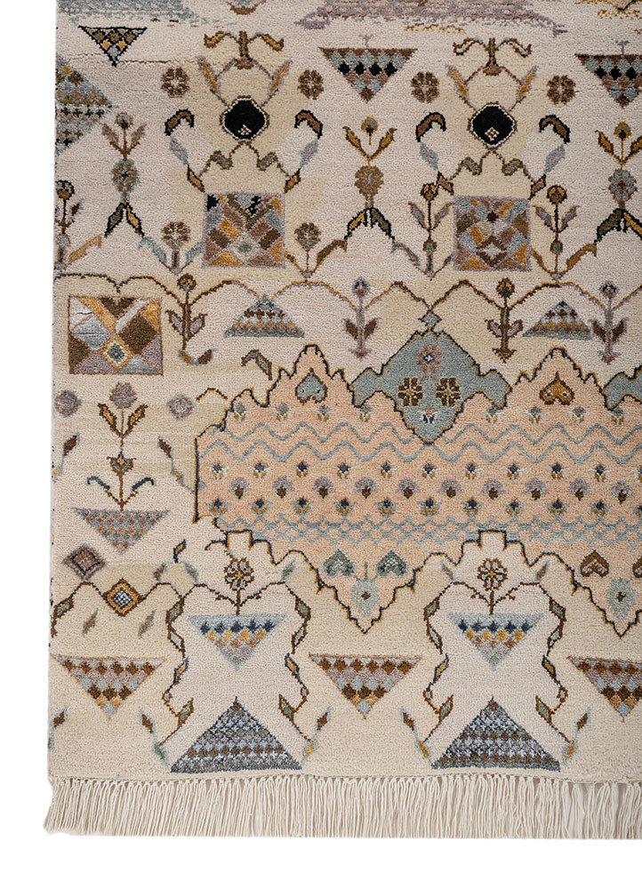 manchaha ivory wool and bamboo silk hand knotted Rug - Corner