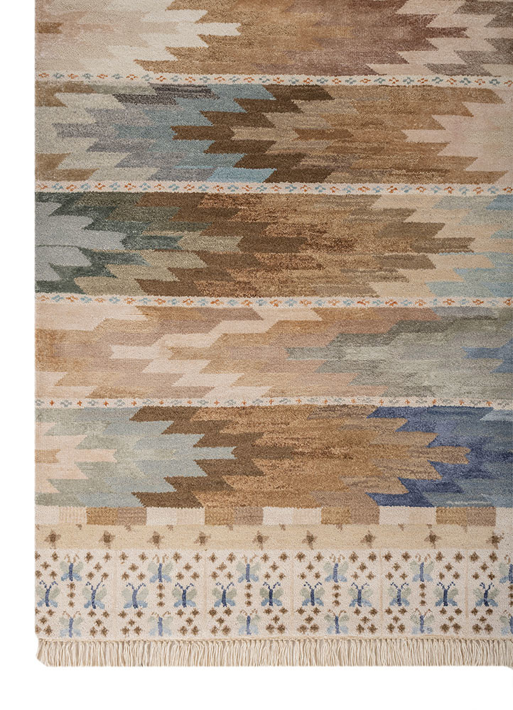 manchaha ivory wool and bamboo silk hand knotted Rug - Corner manchaha ivory wool and bamboo silk hand knotted Rug - Corner