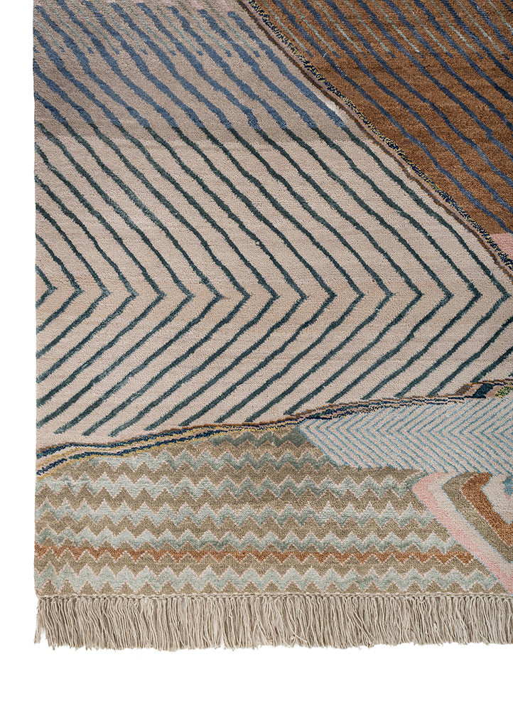 manchaha ivory wool and bamboo silk hand knotted Rug - Corner manchaha ivory wool and bamboo silk hand knotted Rug - Corner