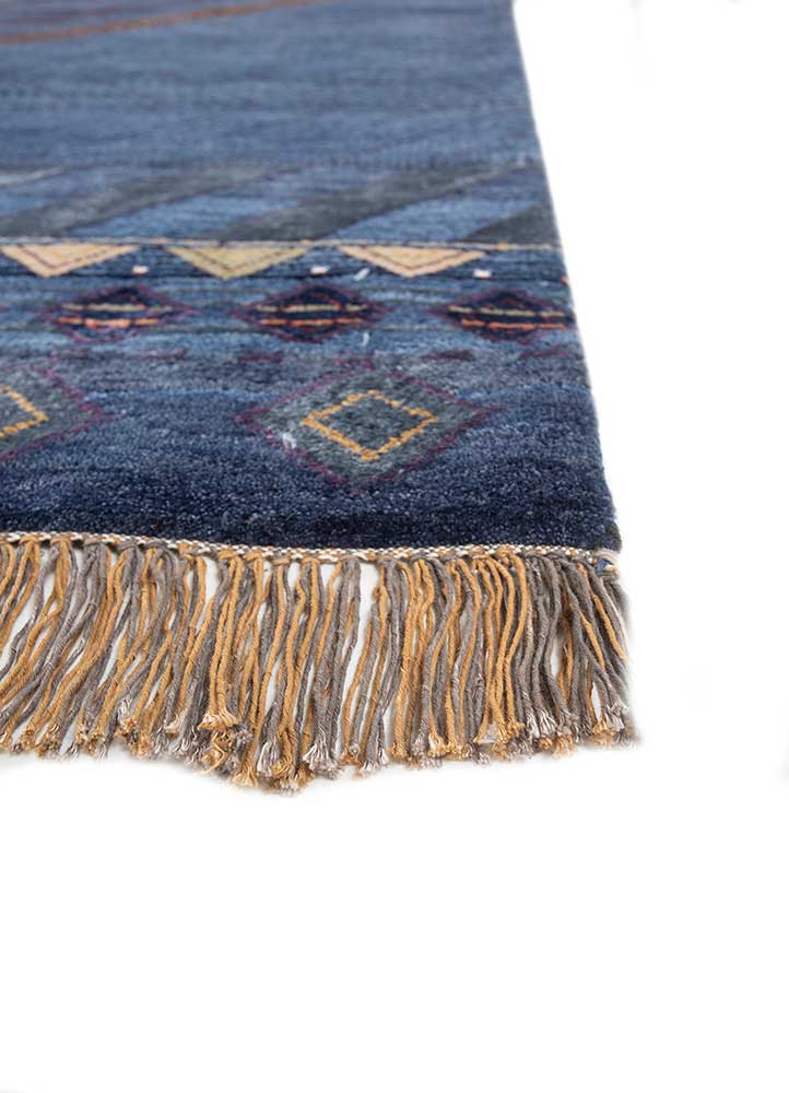 Freedom Manchaha Blue Hand Knotted Wool and Bamboo Silk Rugs Les8191