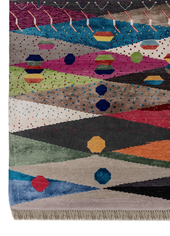 freedom manchaha green wool and bamboo silk hand knotted Rug - Corner