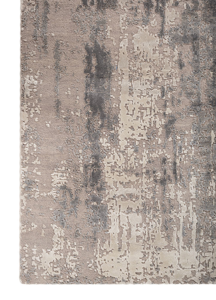 uvenuti grey and black wool and bamboo silk hand knotted Rug - Corner uvenuti grey and black wool and bamboo silk hand knotted Rug - Corner