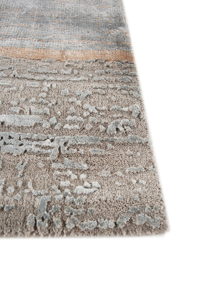 manifest grey and black wool and bamboo silk hand knotted Rug - Corner