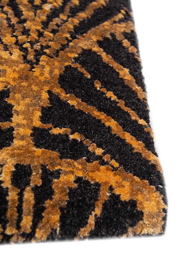 azalea grey and black wool and bamboo silk hand knotted Rug - Corner