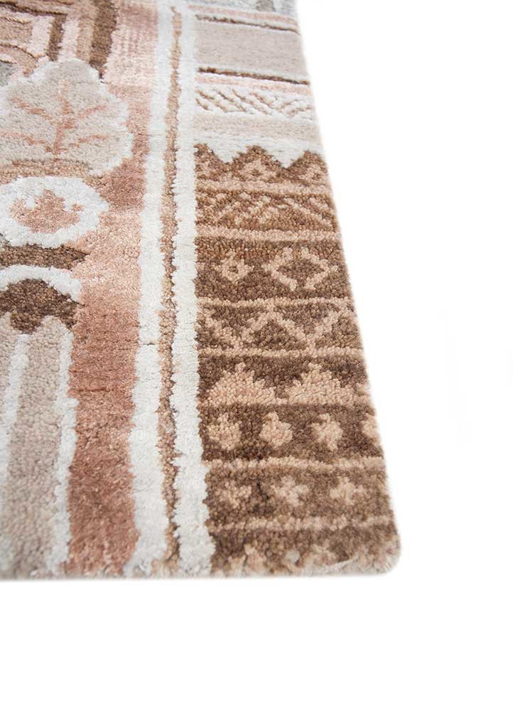 khidki ivory wool and bamboo silk hand knotted Rug - Corner khidki ivory wool and bamboo silk hand knotted Rug - Corner