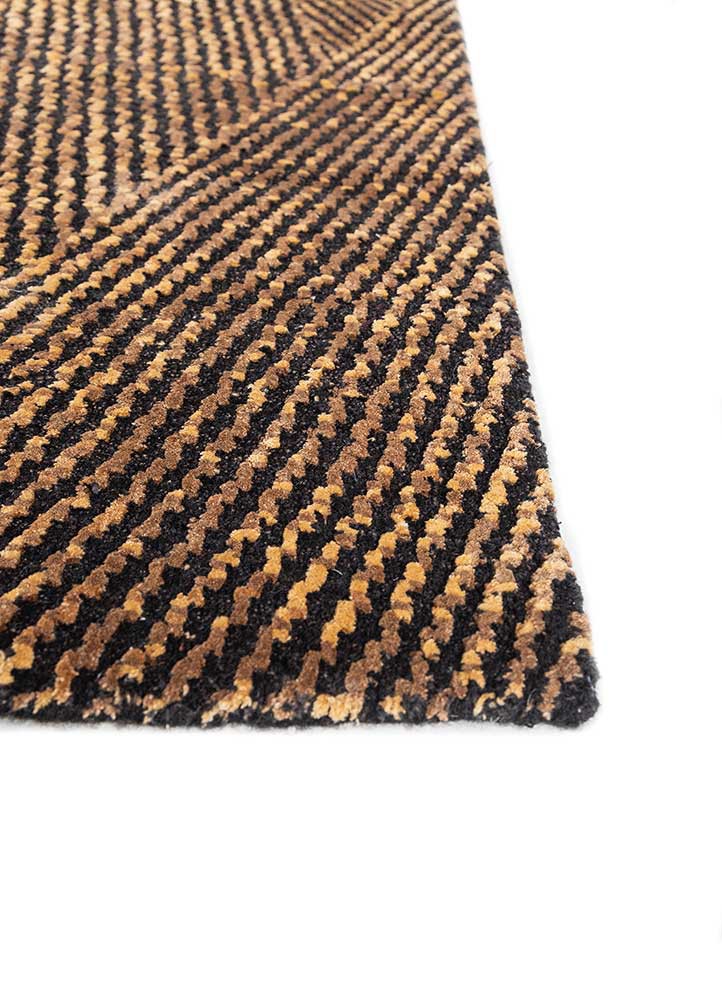 uvenuti grey and black wool and bamboo silk hand knotted Rug - Corner uvenuti grey and black wool and bamboo silk hand knotted Rug - Corner