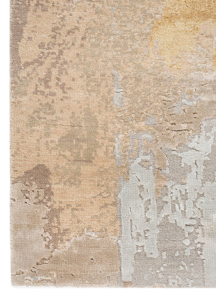 uvenuti ivory wool and bamboo silk hand knotted Rug - Corner