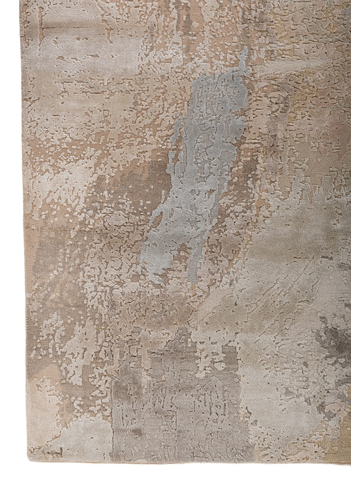 uvenuti grey and black wool and bamboo silk hand knotted Rug - Corner uvenuti grey and black wool and bamboo silk hand knotted Rug - Corner