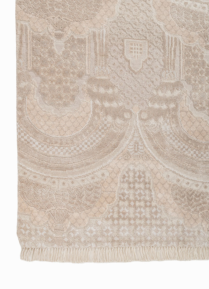 khidki ivory wool and bamboo silk hand knotted Rug - Corner khidki ivory wool and bamboo silk hand knotted Rug - Corner