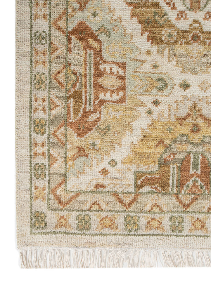 gulnar ivory wool hand knotted Rug - Corner gulnar ivory wool hand knotted Rug - Corner