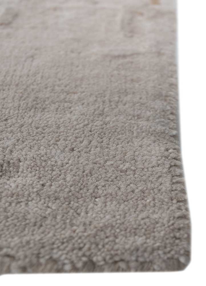 tattvam ivory wool and bamboo silk hand knotted Rug - Corner