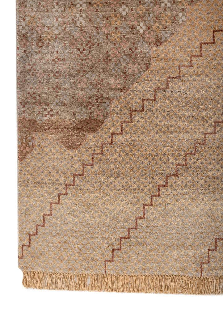 manchaha gold wool and silk hand knotted Rug - Corner manchaha gold wool and silk hand knotted Rug - Corner