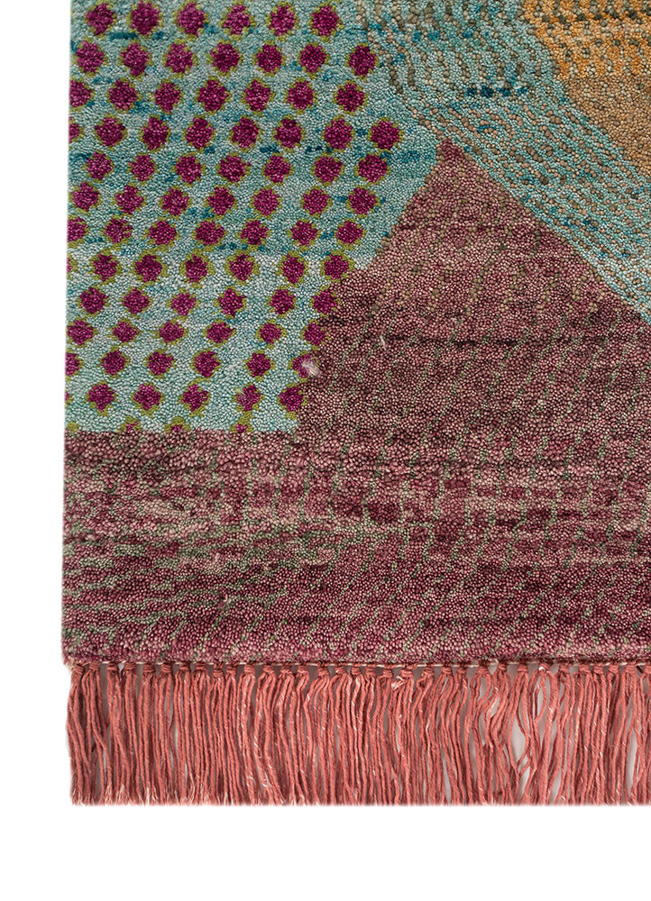 weaver art reserve pink and purple wool hand knotted Rug - Corner weaver art reserve pink and purple wool hand knotted Rug - Corner