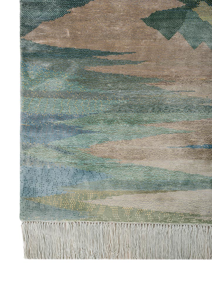 kavi x manchaha gold bamboo silk hand knotted Rug - Corner kavi x manchaha gold bamboo silk hand knotted Rug - Corner