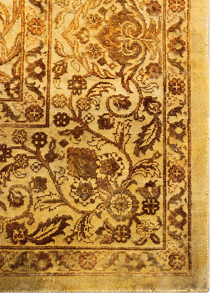 far east gold wool and silk hand knotted Rug - Corner far east gold wool and silk hand knotted Rug - Corner