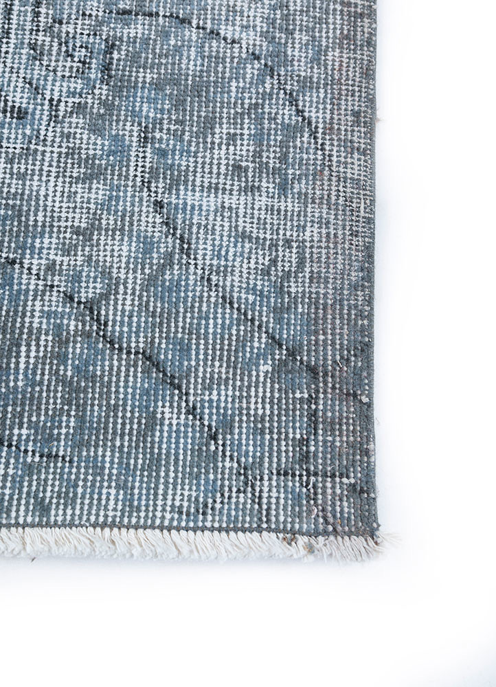 lacuna blue wool hand knotted Rug - Corner lacuna blue wool hand knotted Rug - Corner