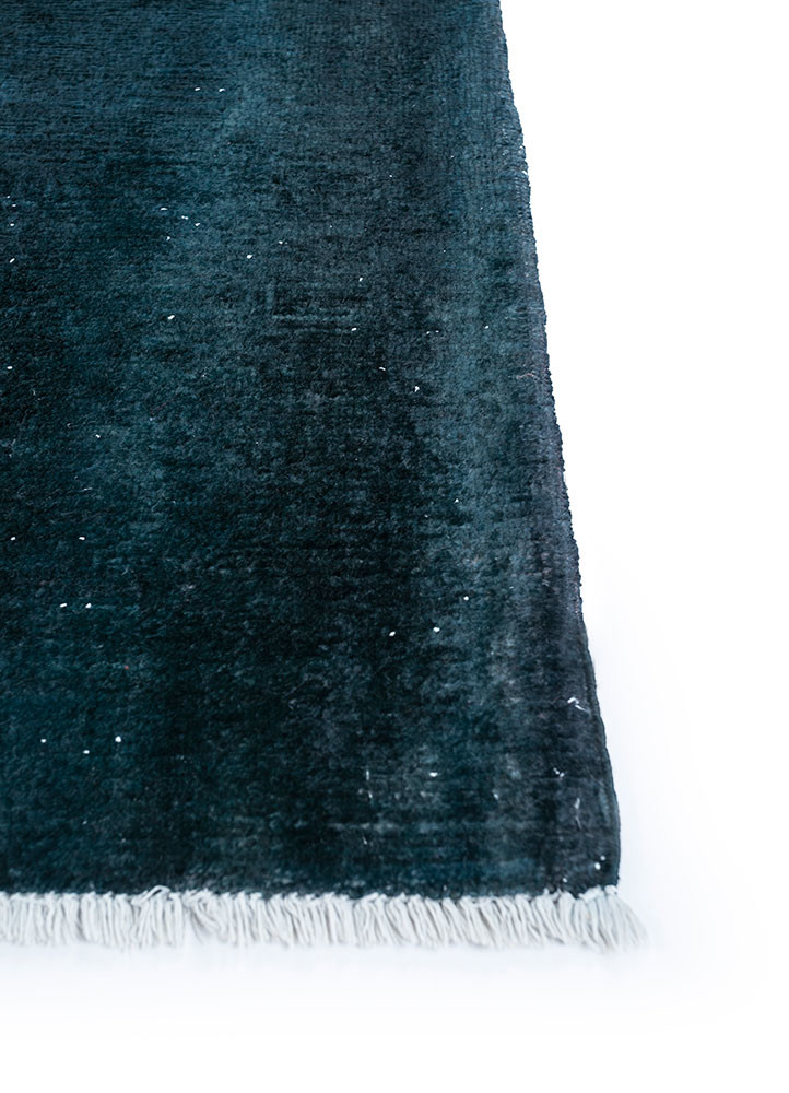 lacuna grey and black wool hand knotted Rug - Corner lacuna grey and black wool hand knotted Rug - Corner