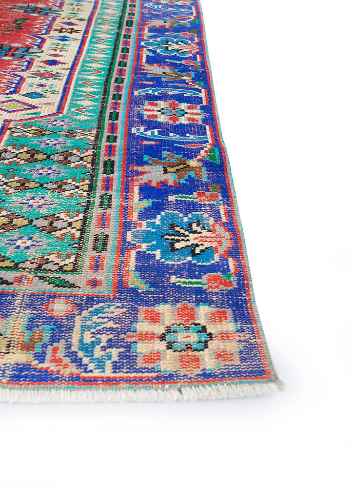vintage multi wool hand knotted Rug - Corner vintage multi wool hand knotted Rug - Corner
