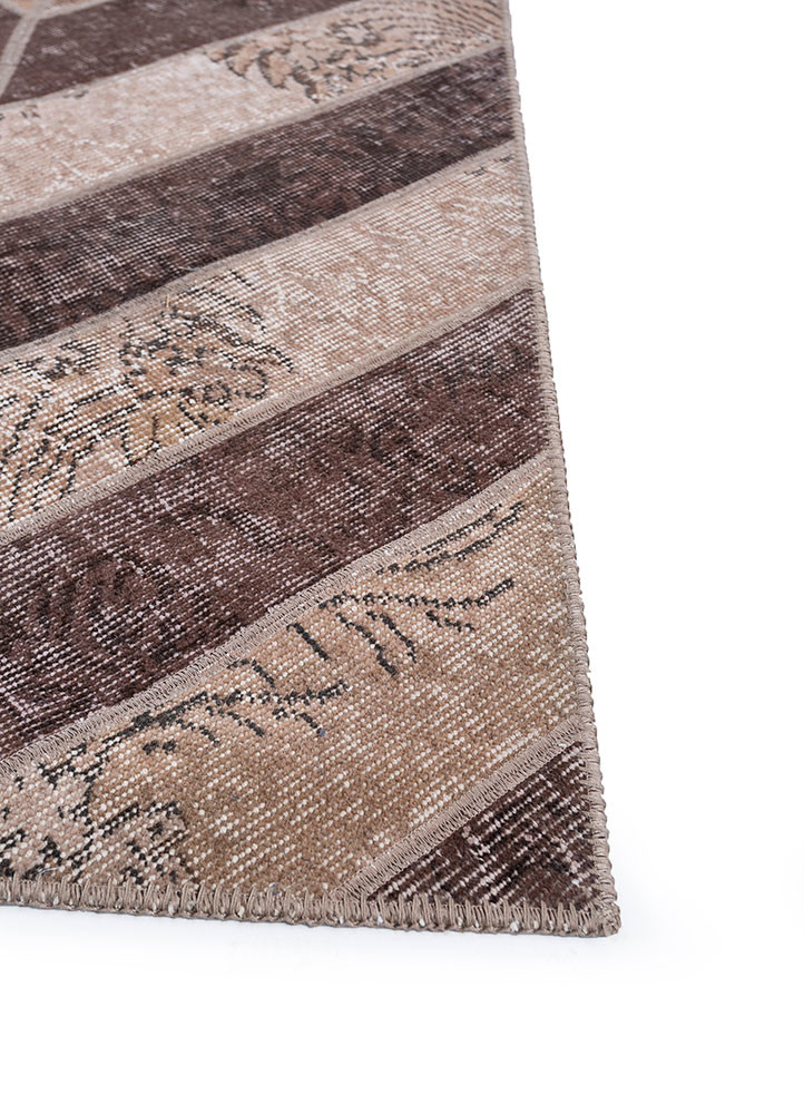 provenance beige and brown wool hand knotted Rug - Corner provenance beige and brown wool hand knotted Rug - Corner