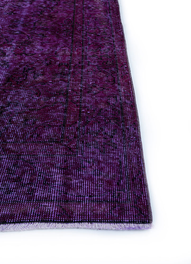 lacuna pink and purple wool hand knotted Rug - Corner lacuna pink and purple wool hand knotted Rug - Corner