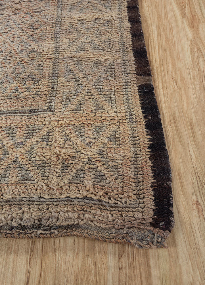 nuray beige and brown wool hand knotted Rug - Corner nuray beige and brown wool hand knotted Rug - Corner