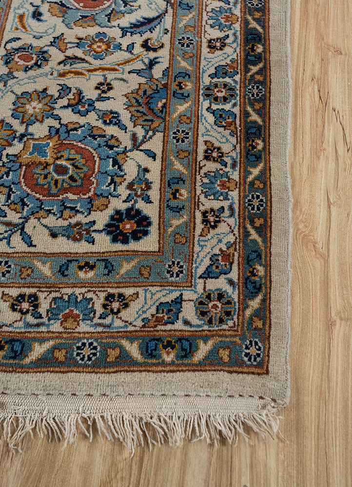 aalam ivory wool hand knotted Rug - Corner aalam ivory wool hand knotted Rug - Corner