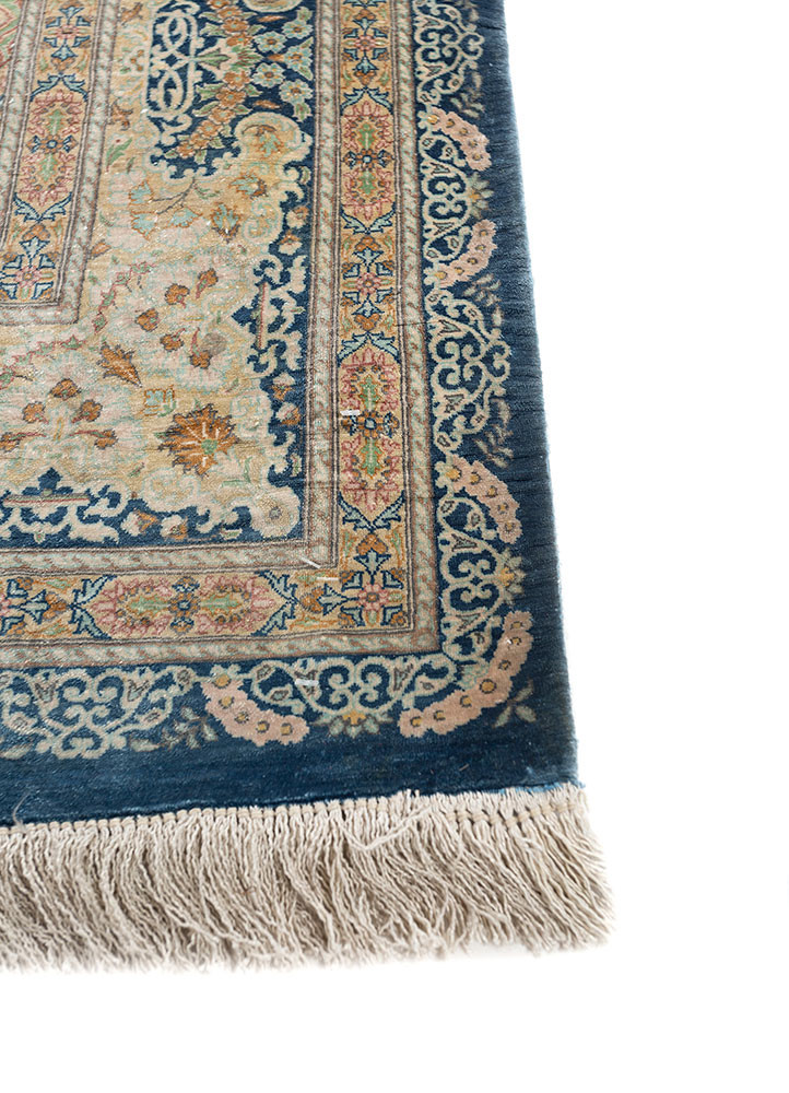 gulmarg blue silk hand knotted Rug - Corner