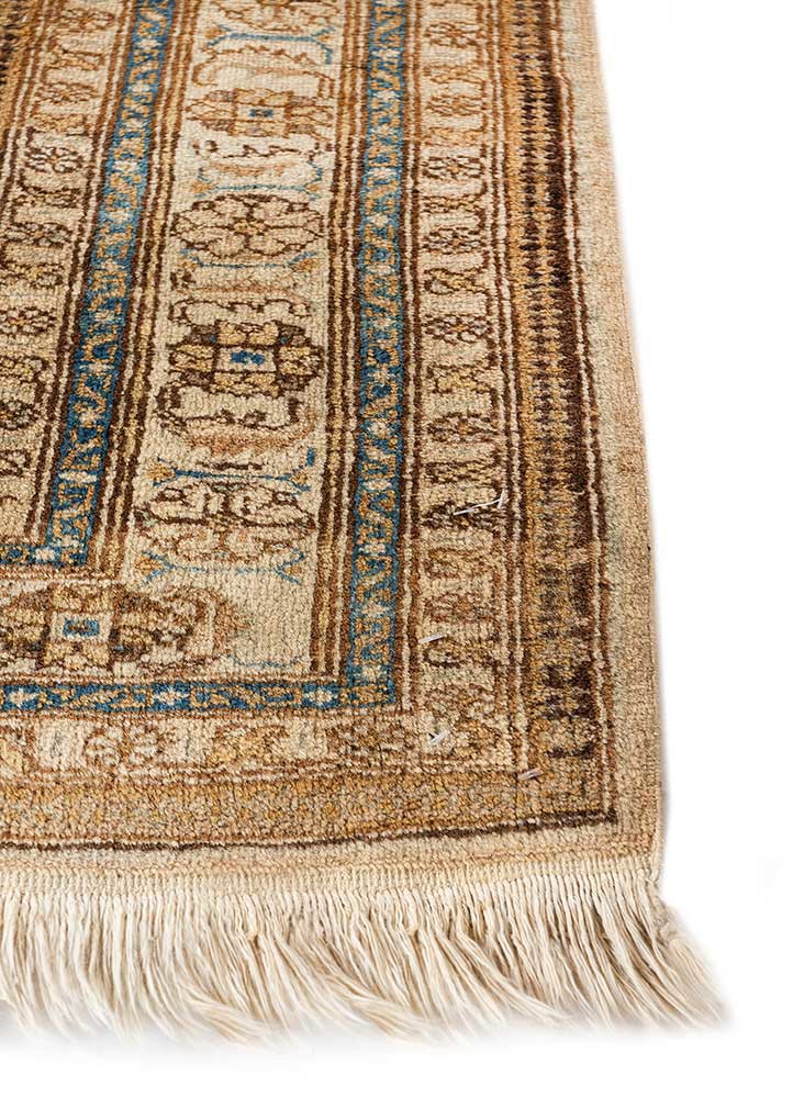 kiaan green wool hand knotted Rug - Corner