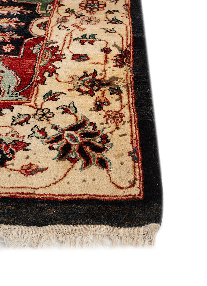 aalam red and orange wool hand knotted Rug - Corner