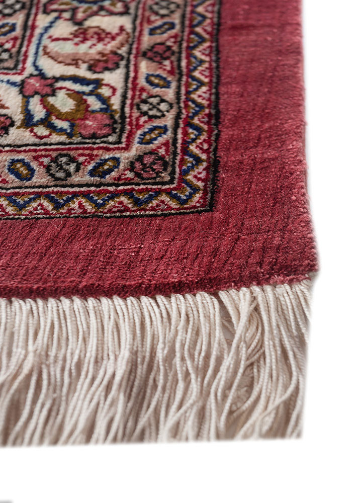 gulmarg red and orange silk hand knotted Rug - Corner